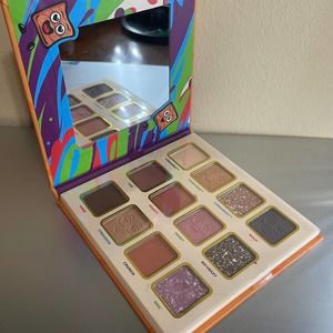Taste Beauty - Cinnamon Toast Crunch Eyeshadow Palette NEW!!!